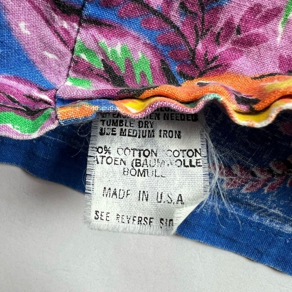 Vintage Hawaiian Shirt USA Made Birds Parrot Tropical Floral Blue Short Sleeve S - Picture 6 of 10